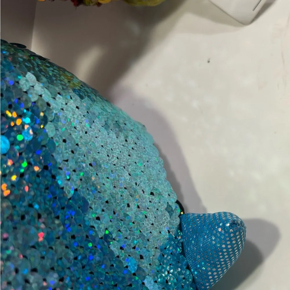 2 Shimmeez 8” sequin plush animals Lainey Lamb & Oakley Owl. Reversible sequins